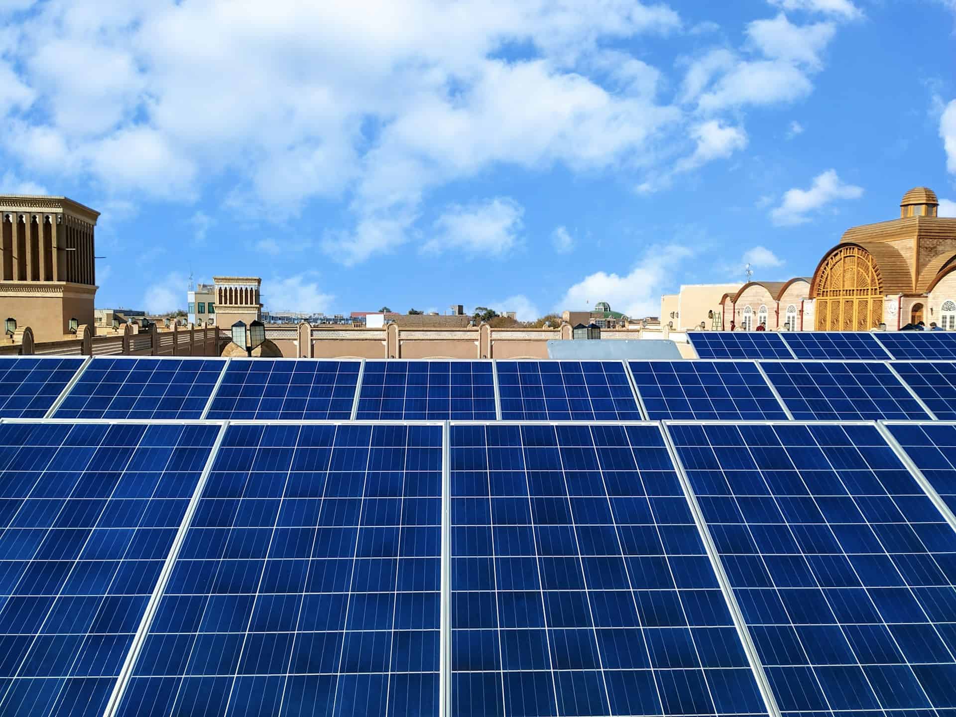 Fotovoltaico in condominio: come funziona, vantaggi e incentivi 2025